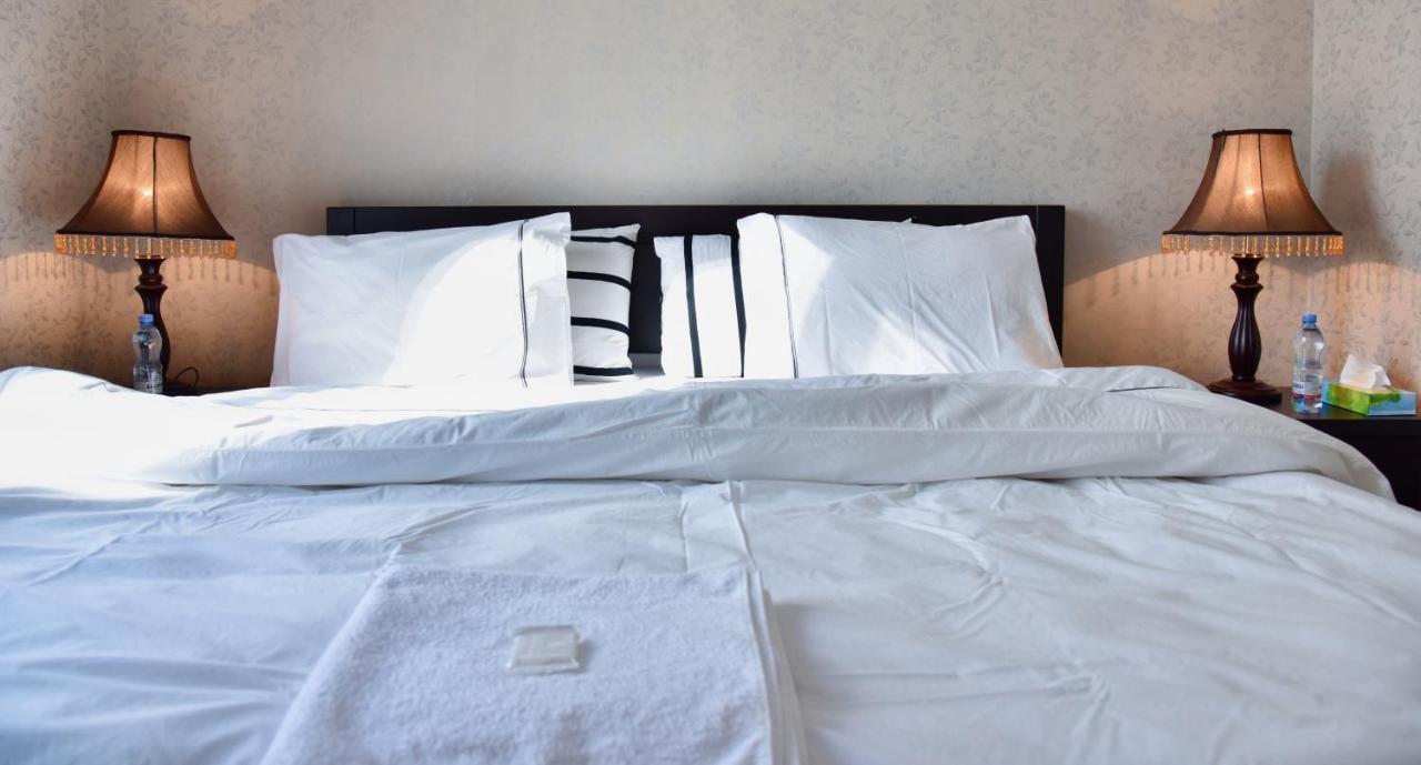 Aden Apartments Тбилиси Екстериор снимка